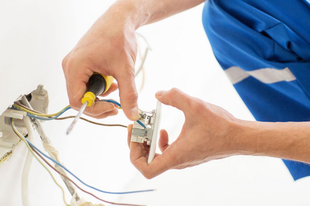 How To Choose An Electrician