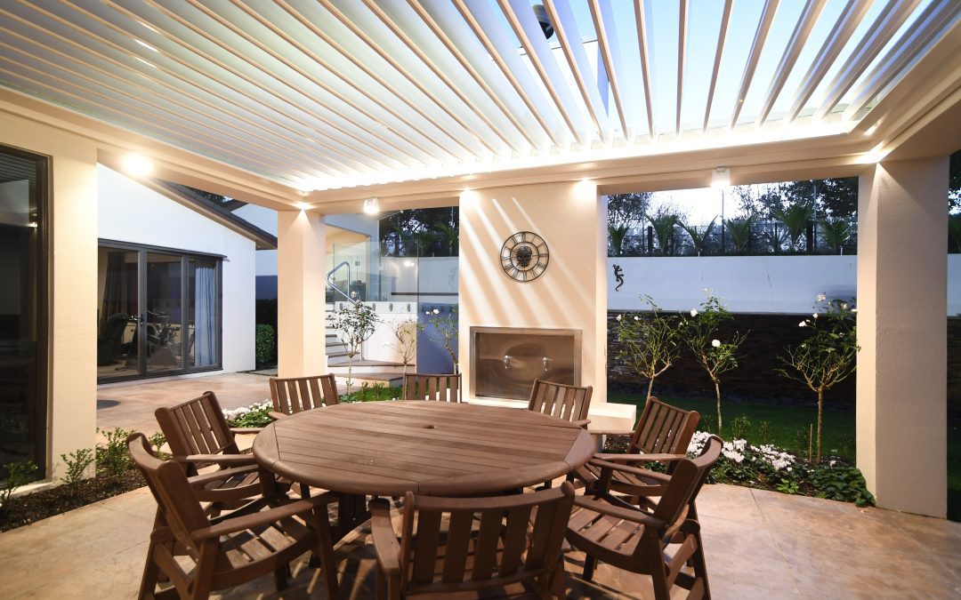 The Benefits of the Outdoor Louvre System