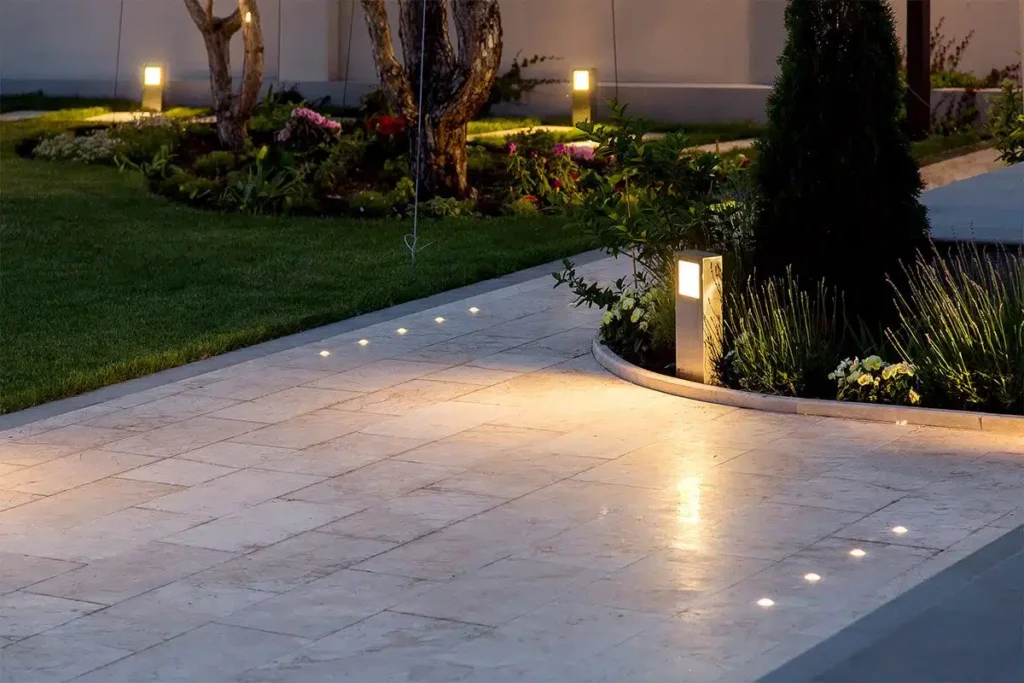 Outdoor garden lighting installation - French Electrical