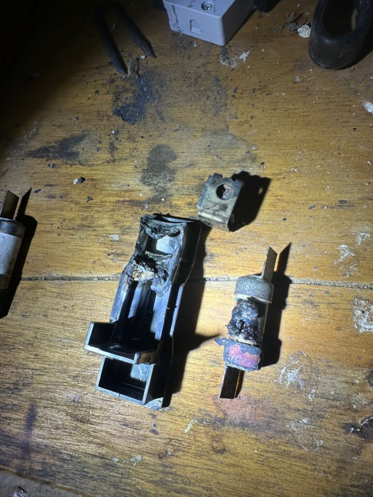 french electrical fuse