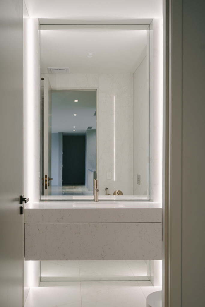 french electrical indoor lighting